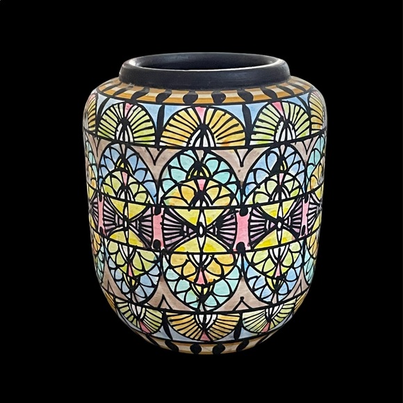 Vintage Other - Native American hand painted black rim clay vase
